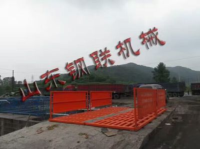 山東泰安工程自動洗車機設(shè)備 工地用洗輪機廠家_環(huán)保設(shè)備欄目_